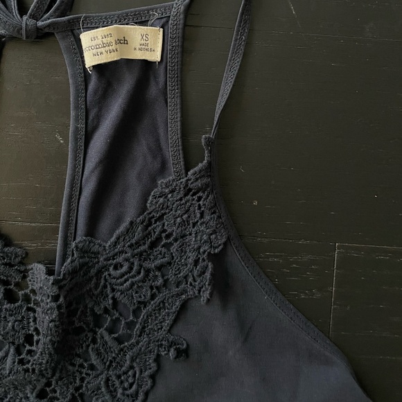 Abercrombie & Fitch Open Lace Front Navy Tank - Picture 3 of 3